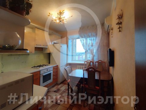 3-к квартира, 10/12 эт., 58м²