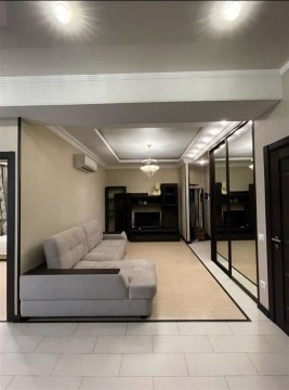 2-к квартира, 7/8 эт., 55м²